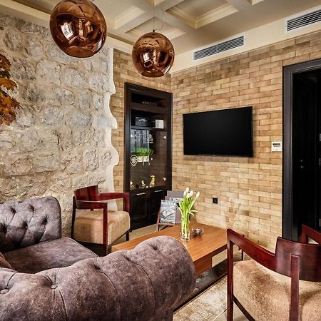 Apartment Lav In The City Centre Kotor Exterior photo